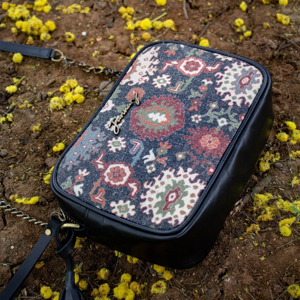 Gardens of Deccan - Ebony cuboid bag